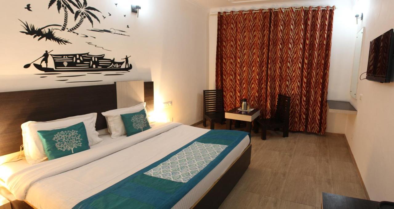 Hotel Vatika - The Riverside Resort Dharamshala Esterno foto